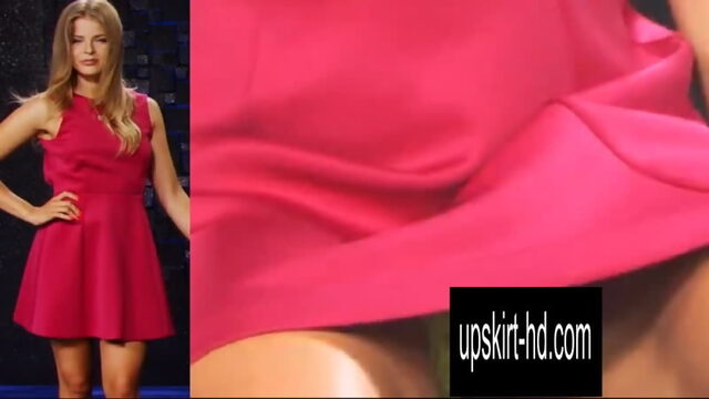 НОВОЕ Diana Naborskaia Upskirt on TV Show1