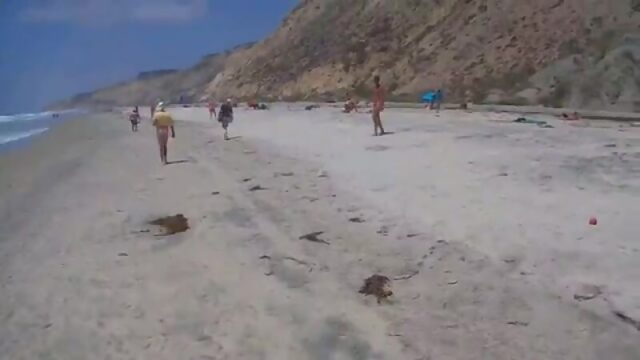 CFNM_Day_at_Blacks_Beach_6.8.2014