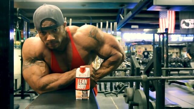 Sergio Oliva Jr. - Becoming An IFBB Professional Bodybuilder