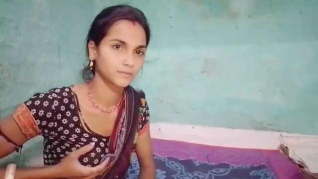 Aaj meri randi Biwi ki gand mari pehli baar tel laga kar chod diya first time anal sex with wife